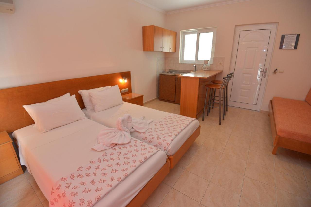Perla Marina Aparthotel Ialysos  Exterior foto